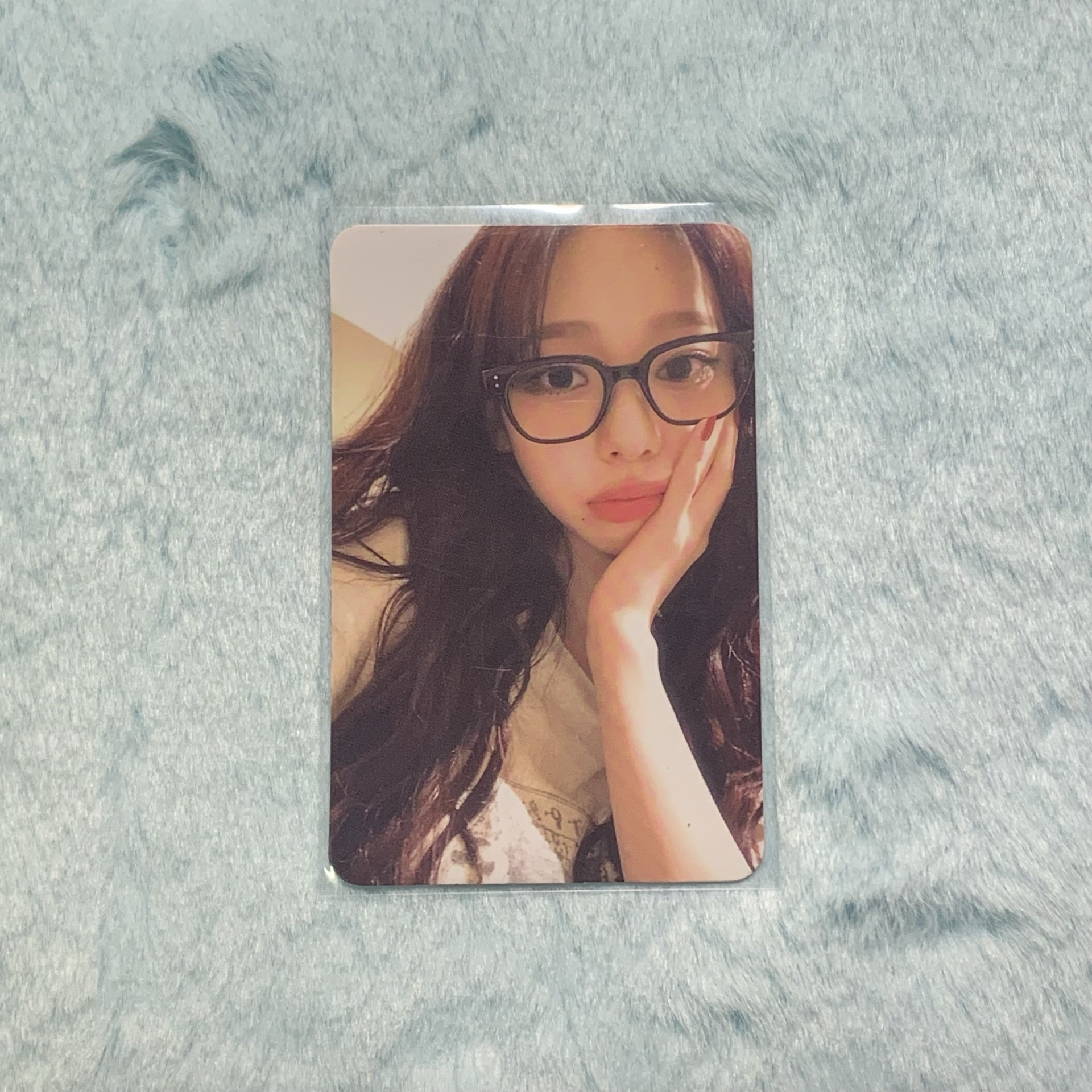 aespa KARINA 快閃店隨機卡包自拍卡