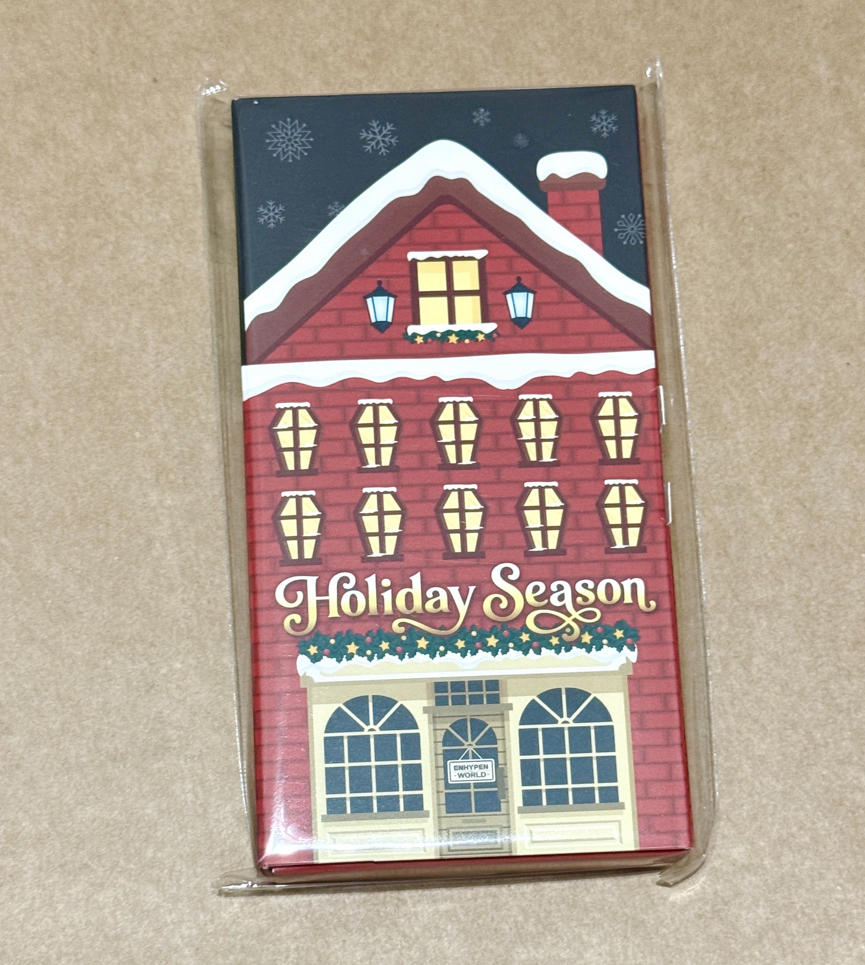 ENHYPEN WORLD holiday season 節慶卡盒
