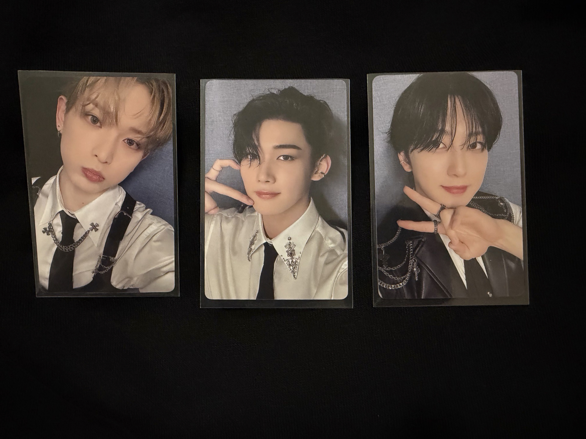 月狼 yzy 香港線下 簽售卡 