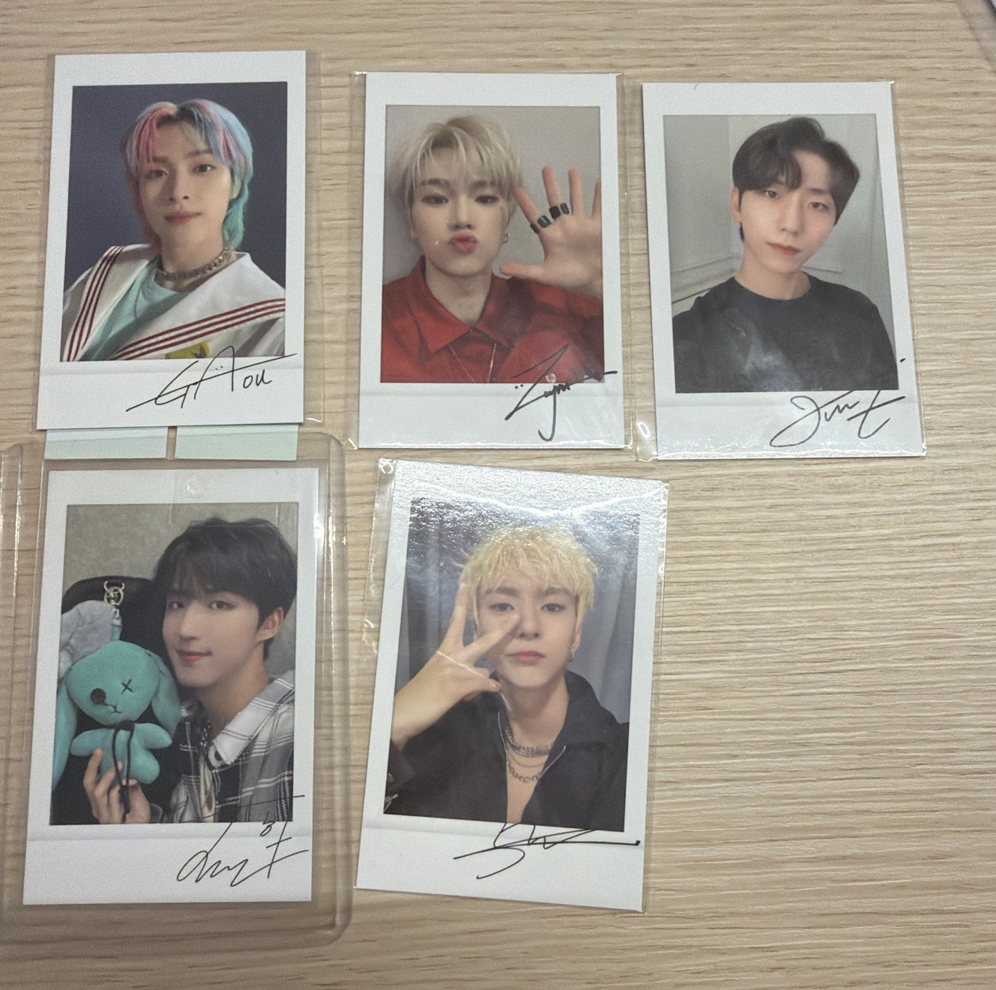 Xdinary Heroes Overture滿額卡