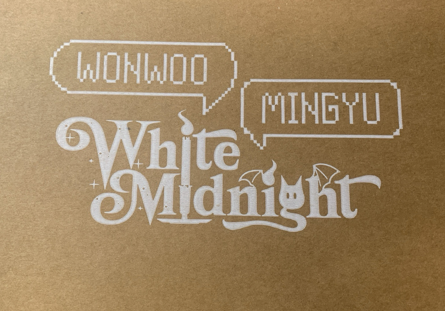 珉佑D社雜誌含卡