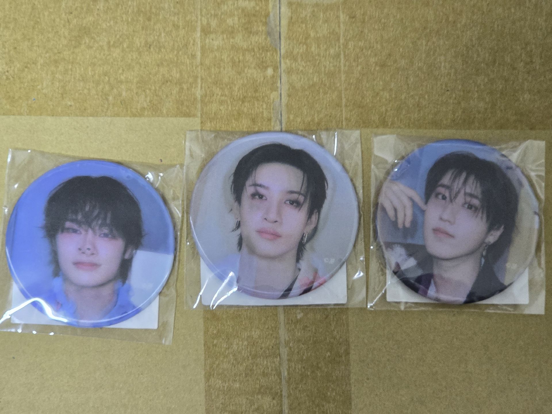 Hollow快閃 變化徽章