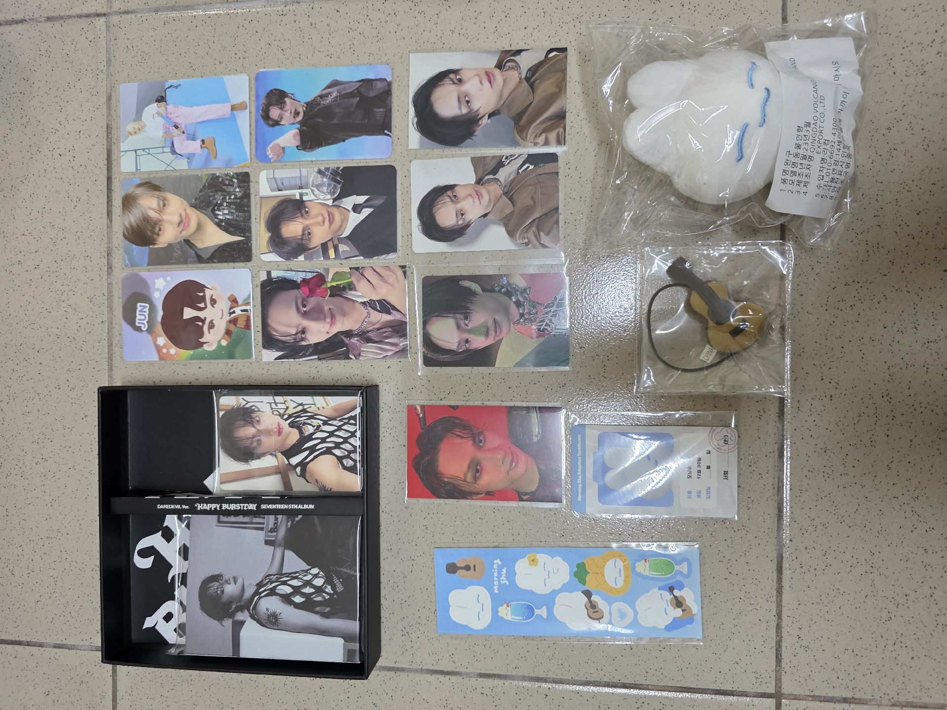 Seventeen 週邊小盤出