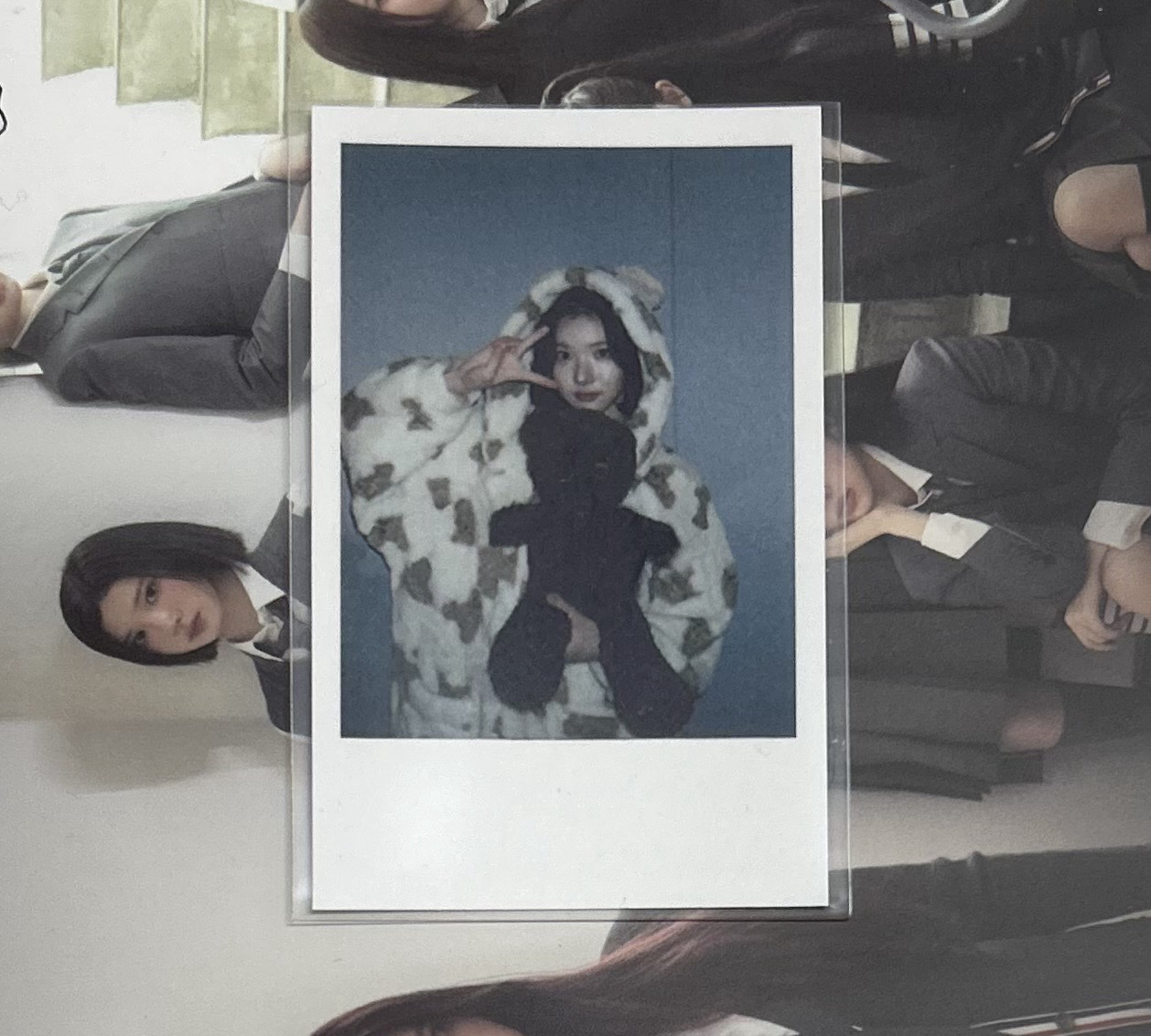 Hearts2Hearts Jiwoo IA小熊拍立得