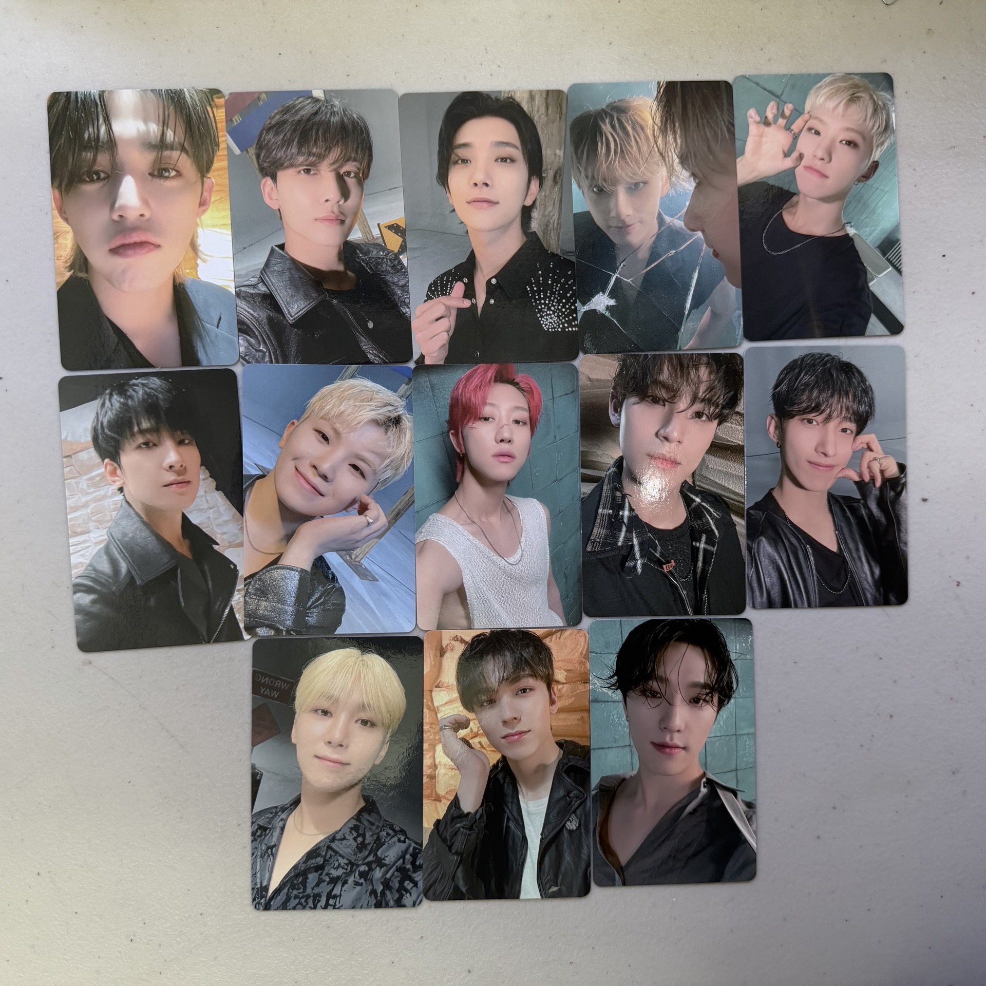 💎SEVENTEEN BE THE SUN 演唱會 DVD / CD 卡 ｜黑紅 DC ver.