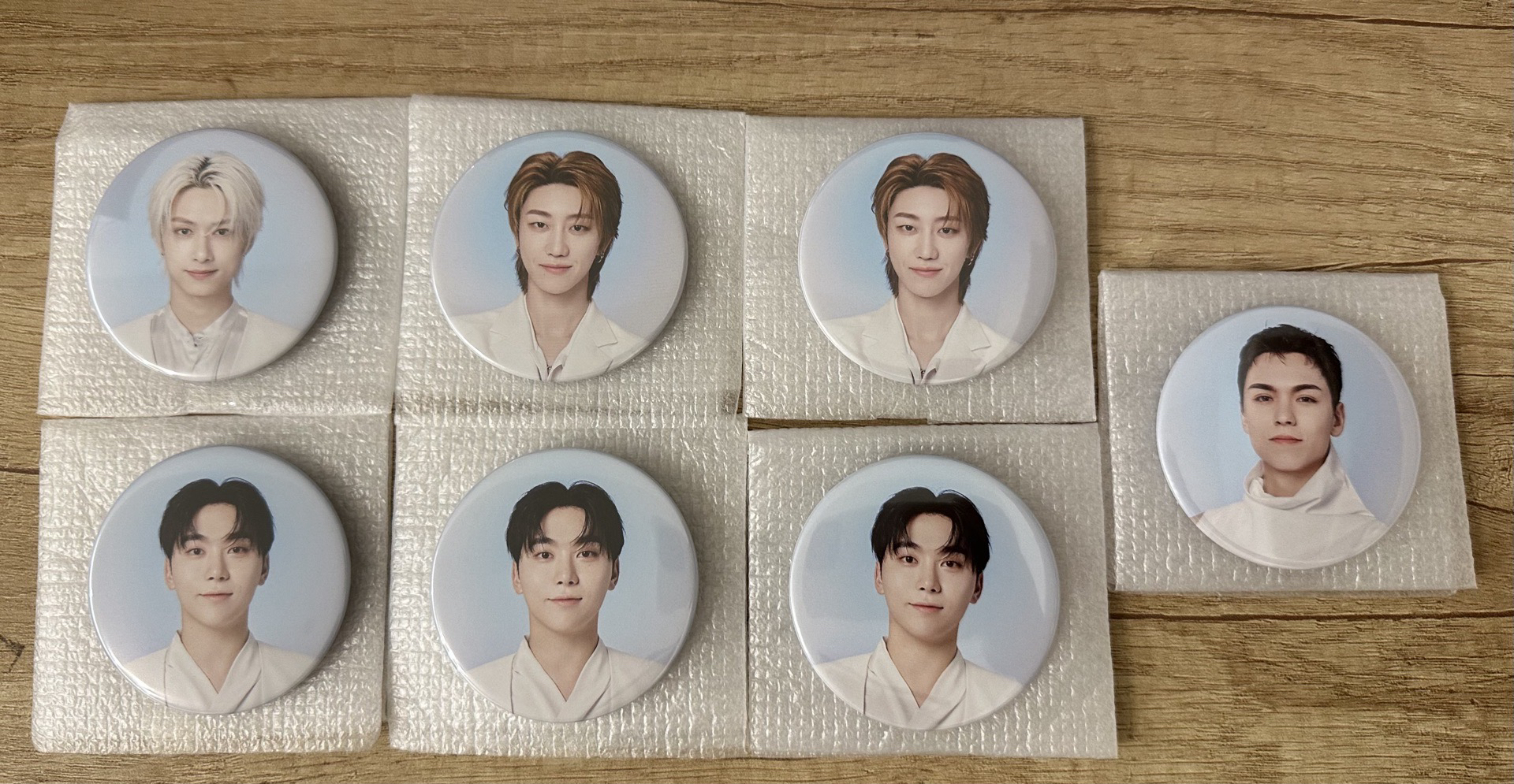 NEW徽章 俊八八寛寛寛率