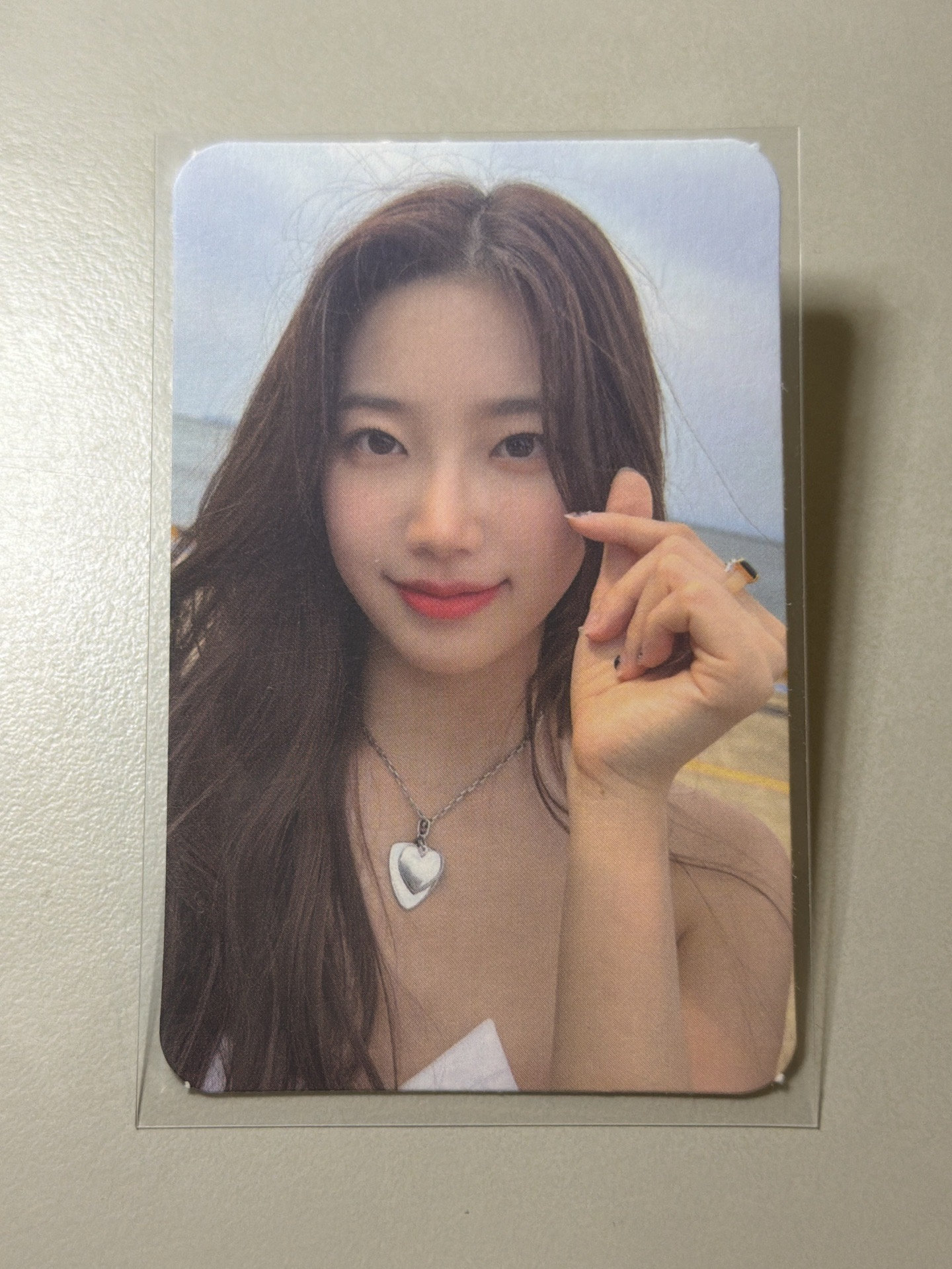 LE SSERAFIM ANTIFRAGILE 電子專卡 比心葉