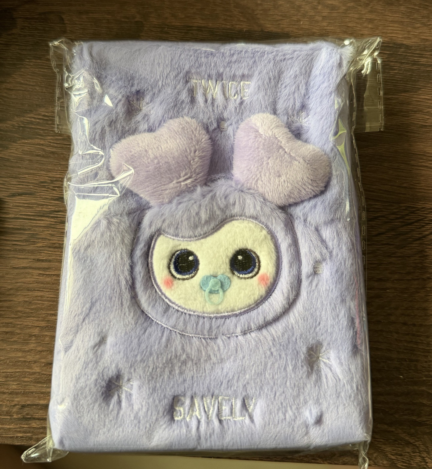 TWICE冬日快閃 Savely 寶寶紗毛絨手帳本