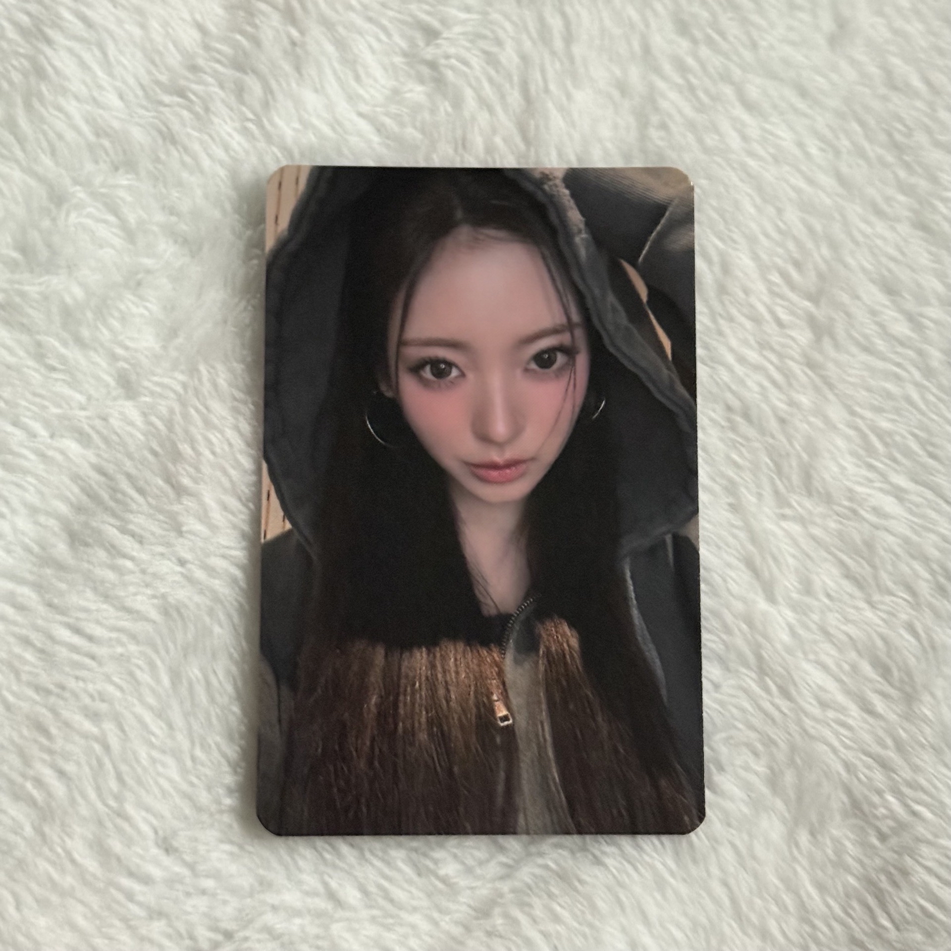 anna burning up 外套卡