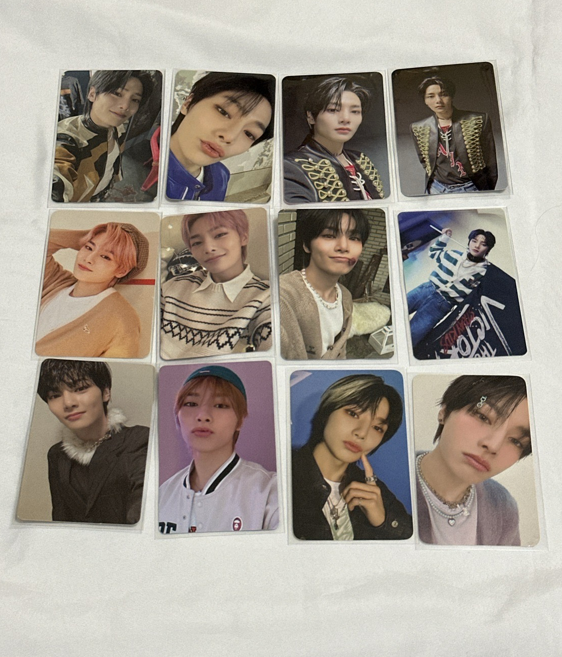 I.N 梁精寅 小卡