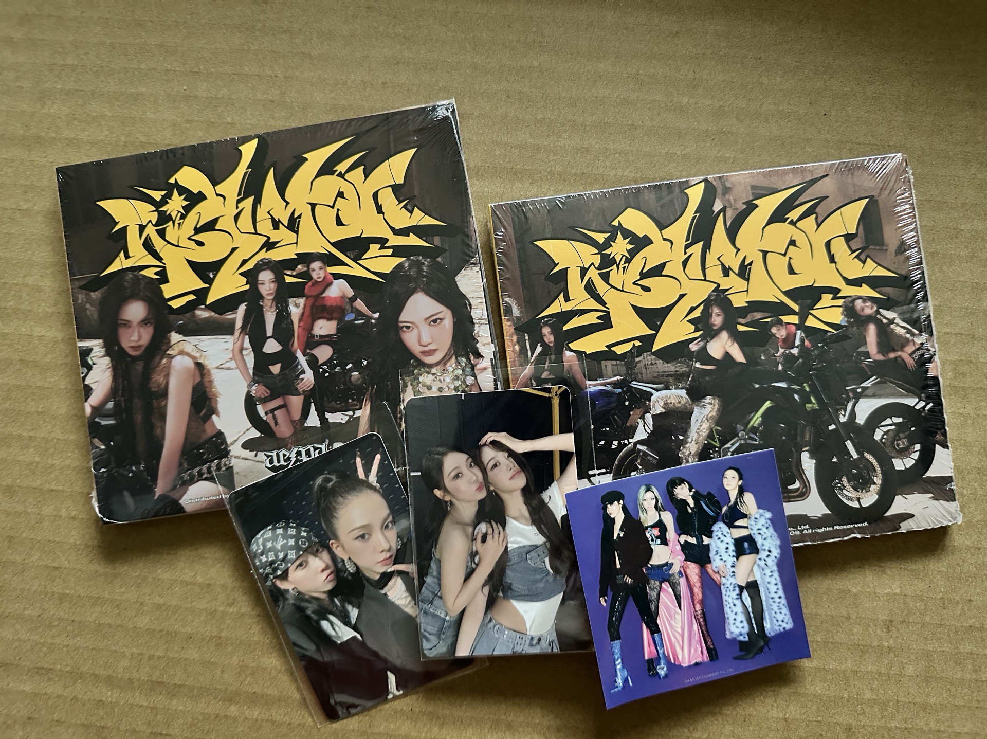 aespa 11/27大阪場抽選A賞雙人卡一套+B賞貼紙一張+兩張日限未拆專