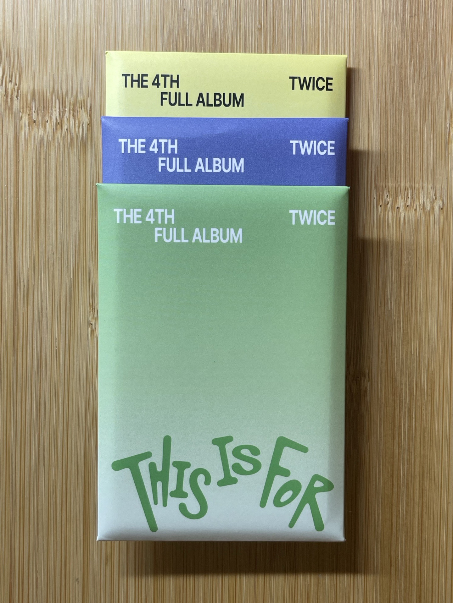 TWICE tif預售禮 黃藍綠版 10張一套