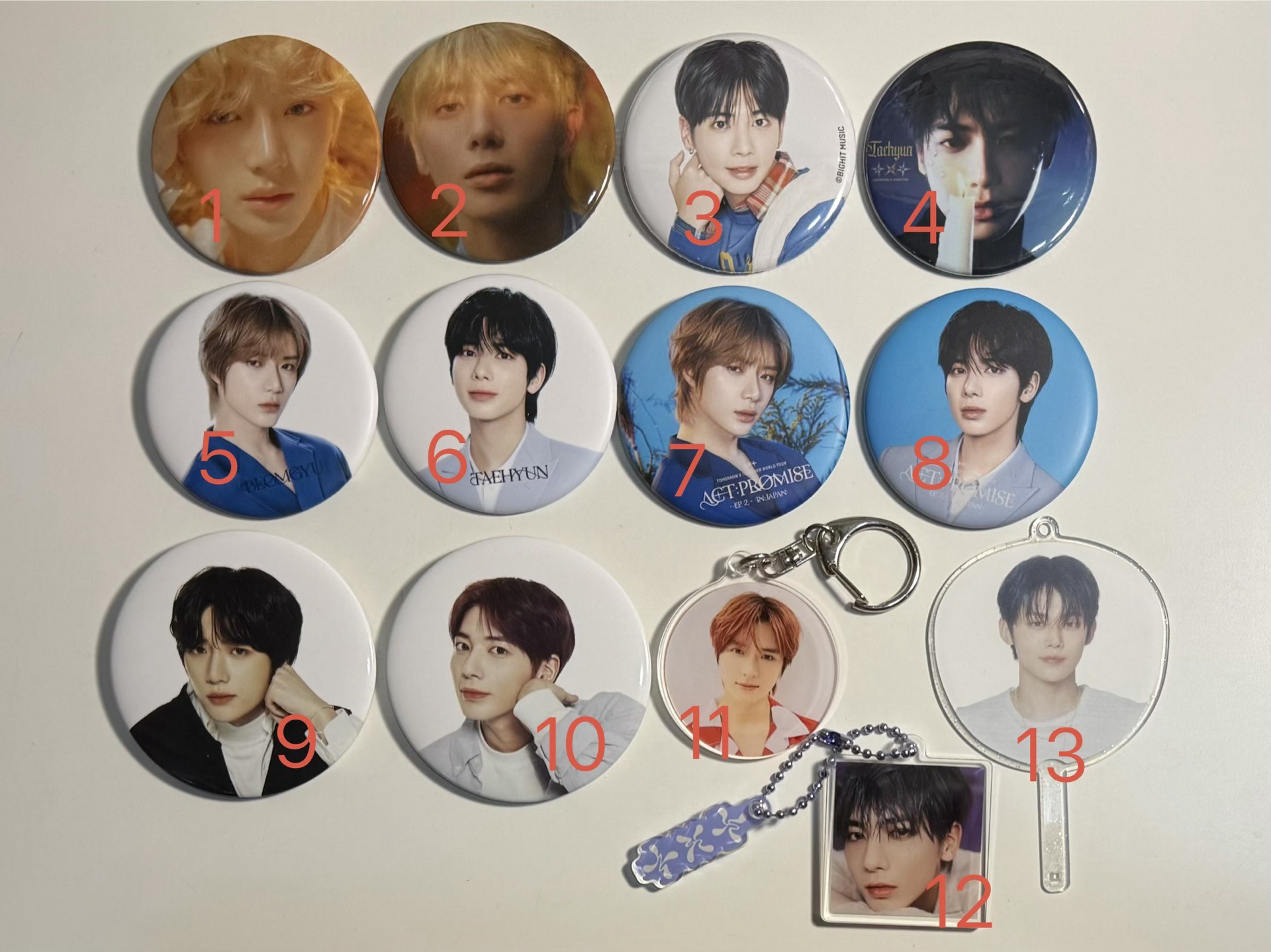 徽章、小扇、吊飾