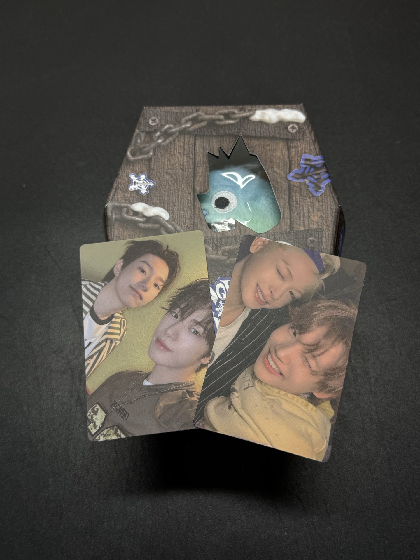 close your eyes 娃專