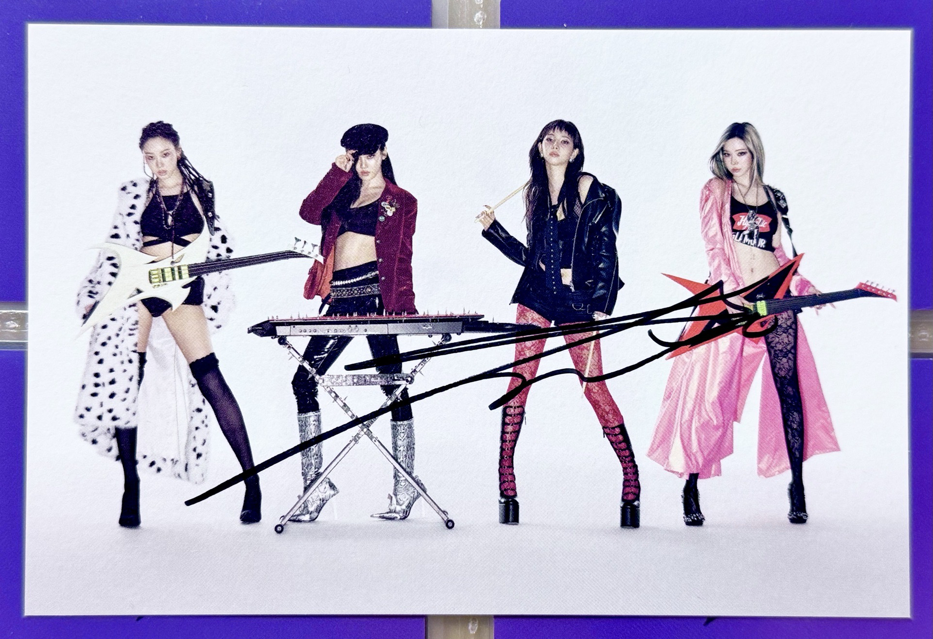 WINTER 美網親簽明信片