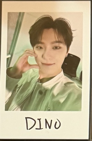 FOLLOW AGAIN拍立得