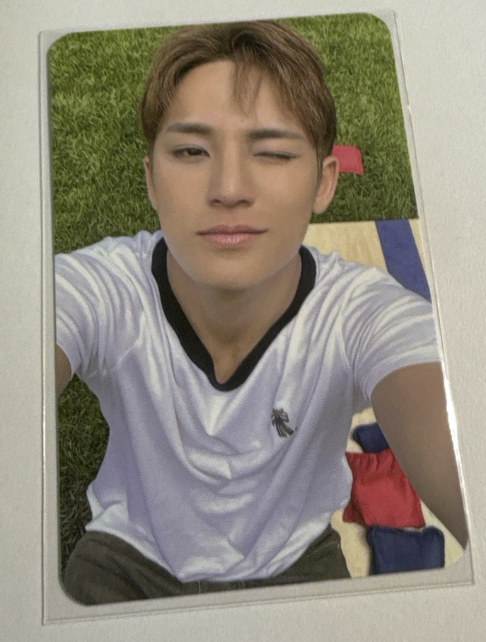 CxM ‘𝙃𝙔𝙋𝙀 𝙑𝙄𝘽𝙀𝙎’ GS25 特典卡 