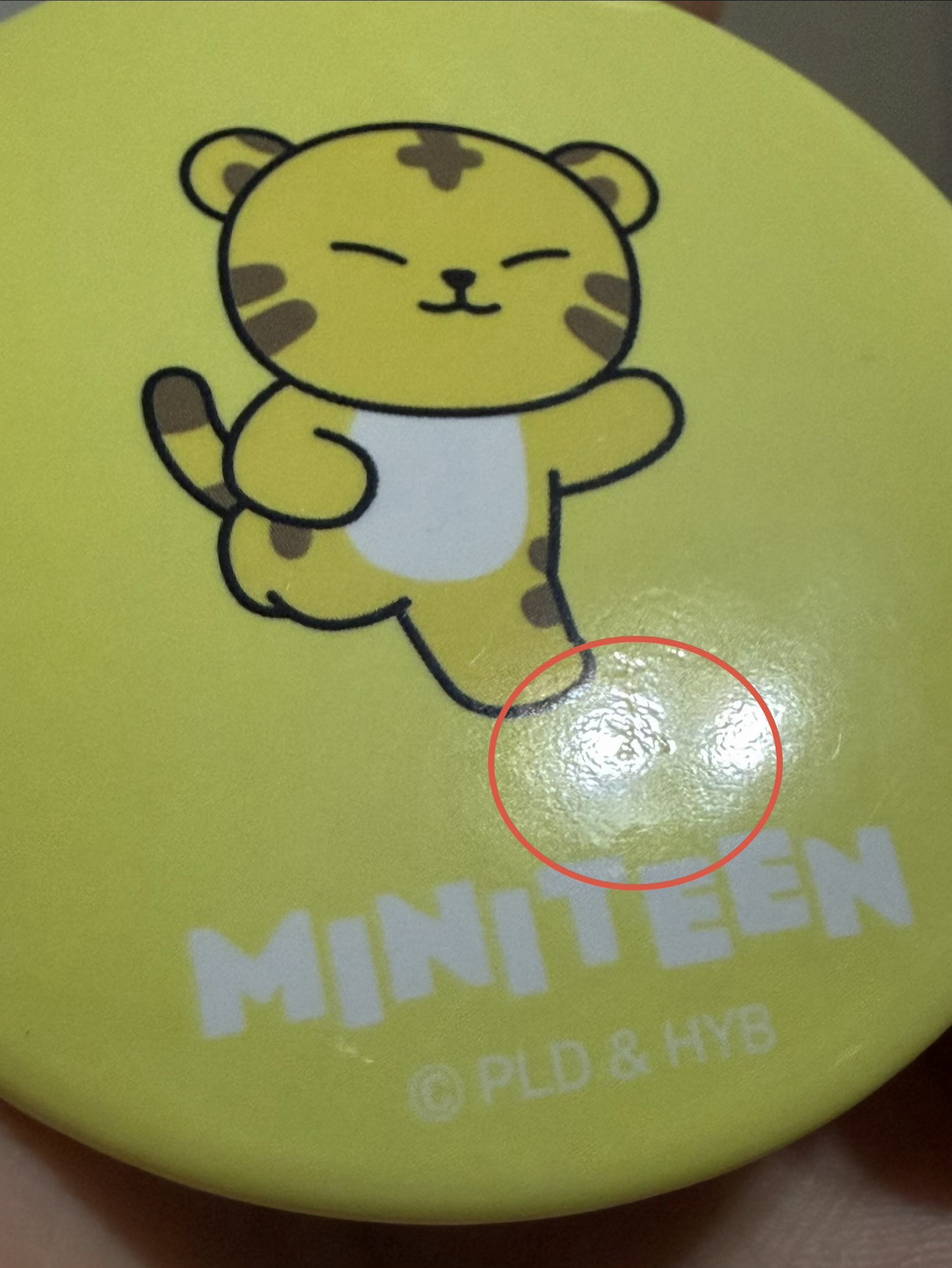 Miniteenx7-11 胸章 TAMTAM