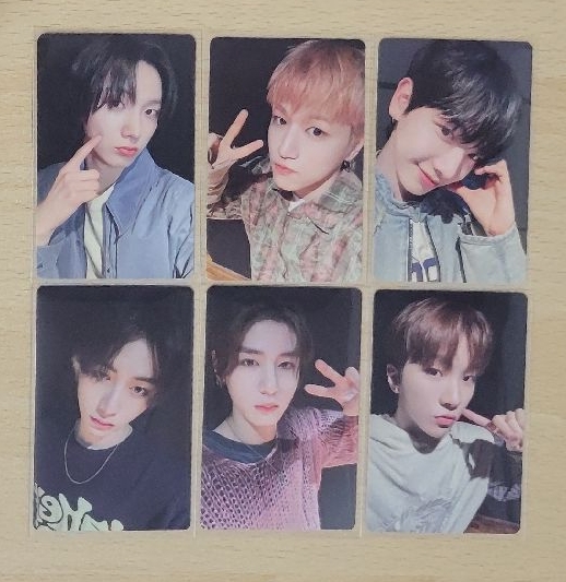 一套 HOW? yzy 2.0 簽售卡 語音卡