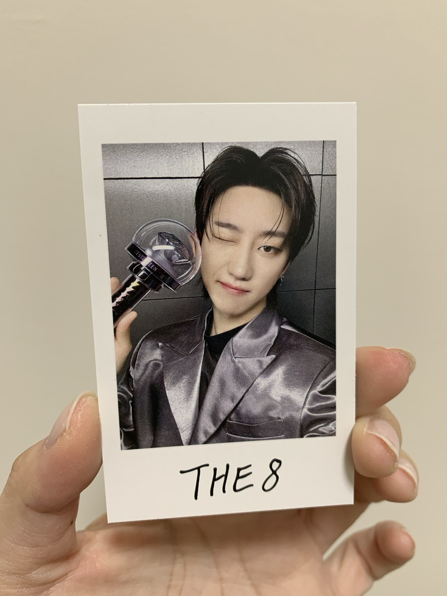 Right Here 拍立得 拿棒八