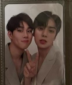 Monsta X One Of A Kind 小卡