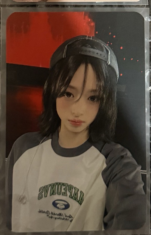 Ahyeon oy線下特典