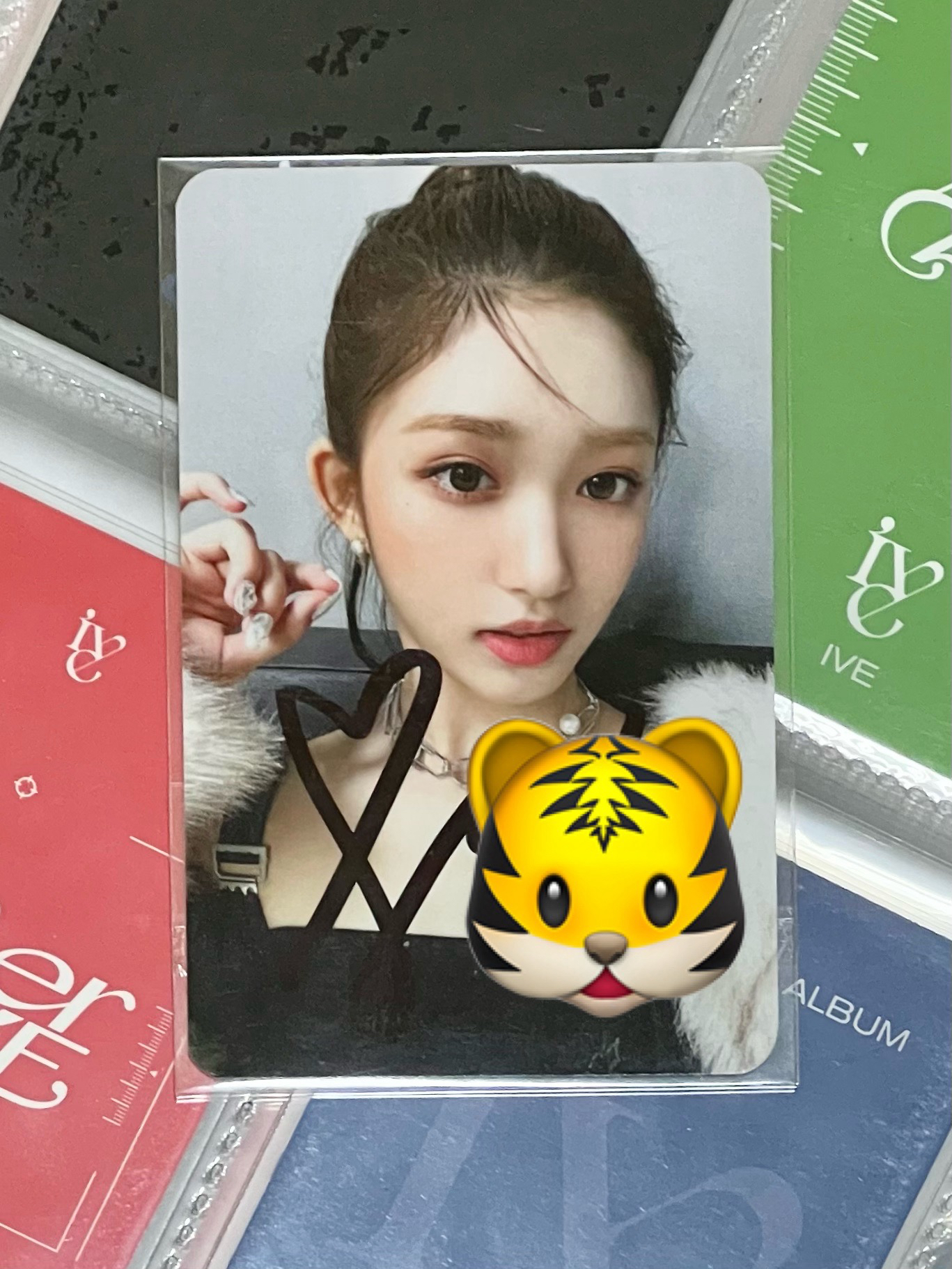 IVE After LIKE 打歌簽卡瑞