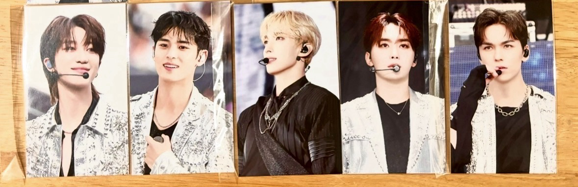 Follow again DVD 小卡