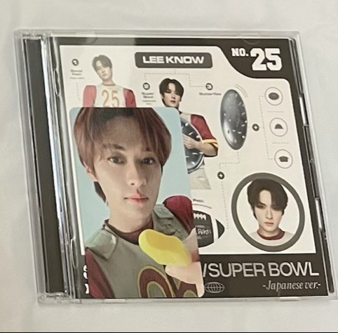 （可當綁）SKZ LEE KNOW 單封  Super Bowl 