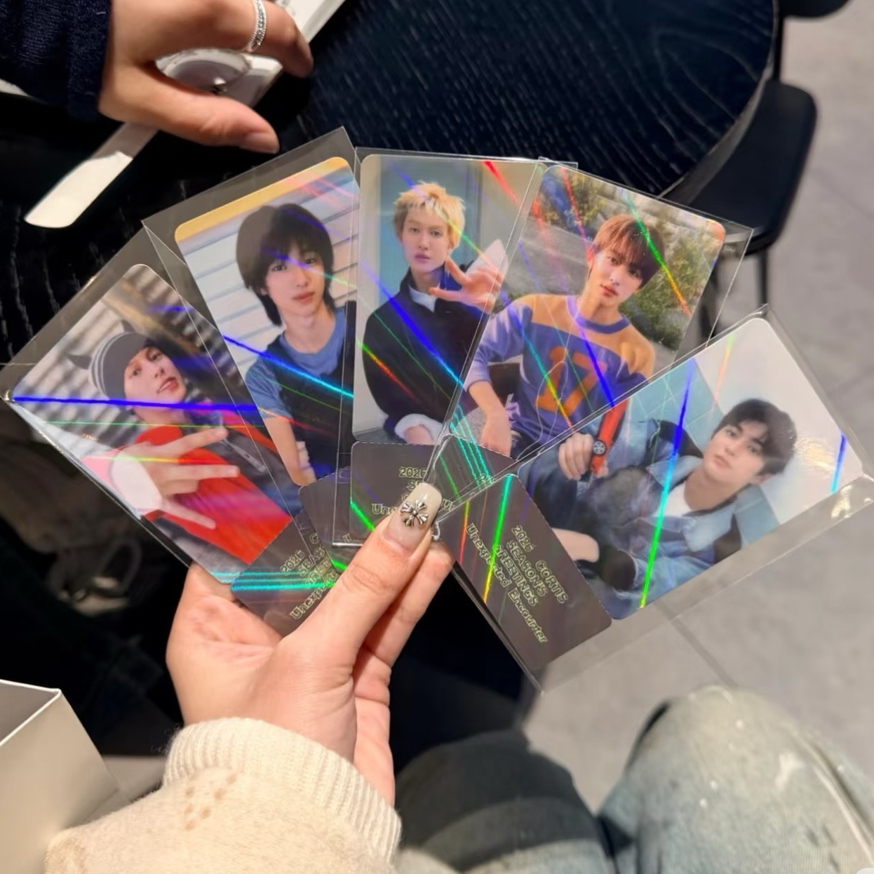 頌缽、中國快閃滿額卡！