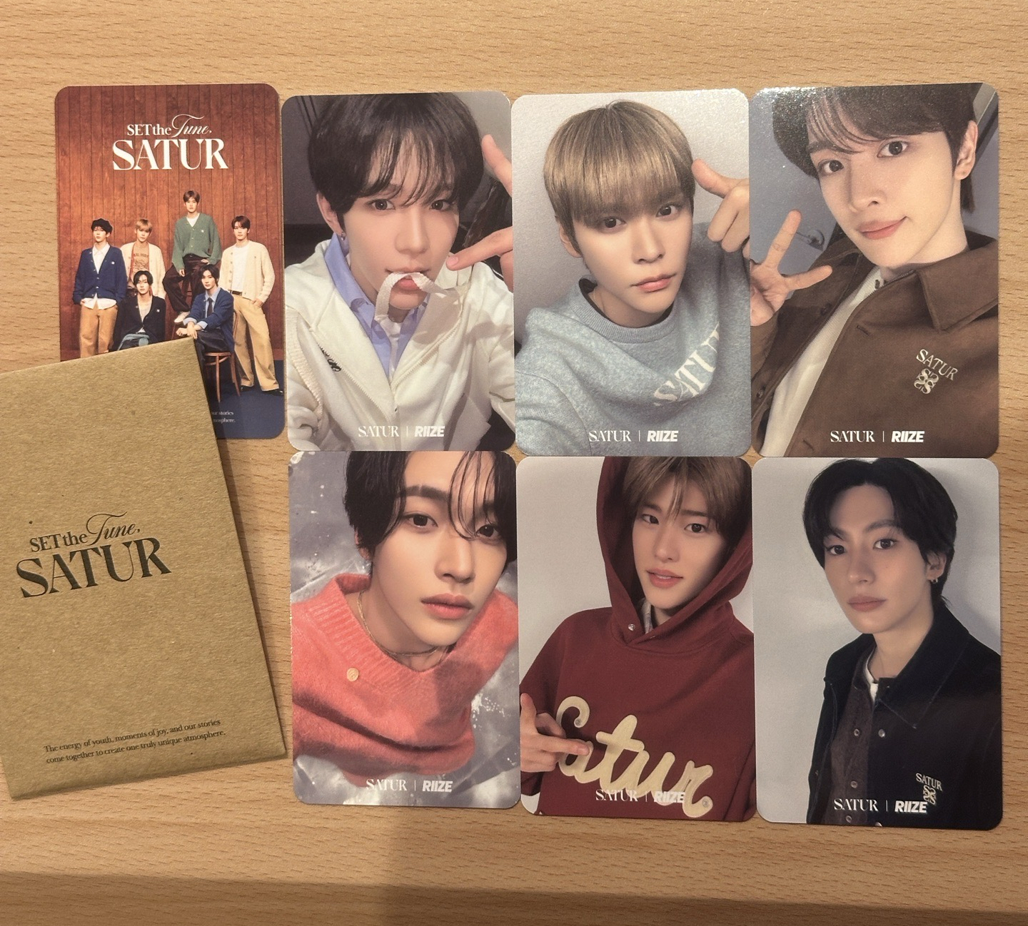 【現貨】RIIZE x SATUR 滿額卡 套出不拆