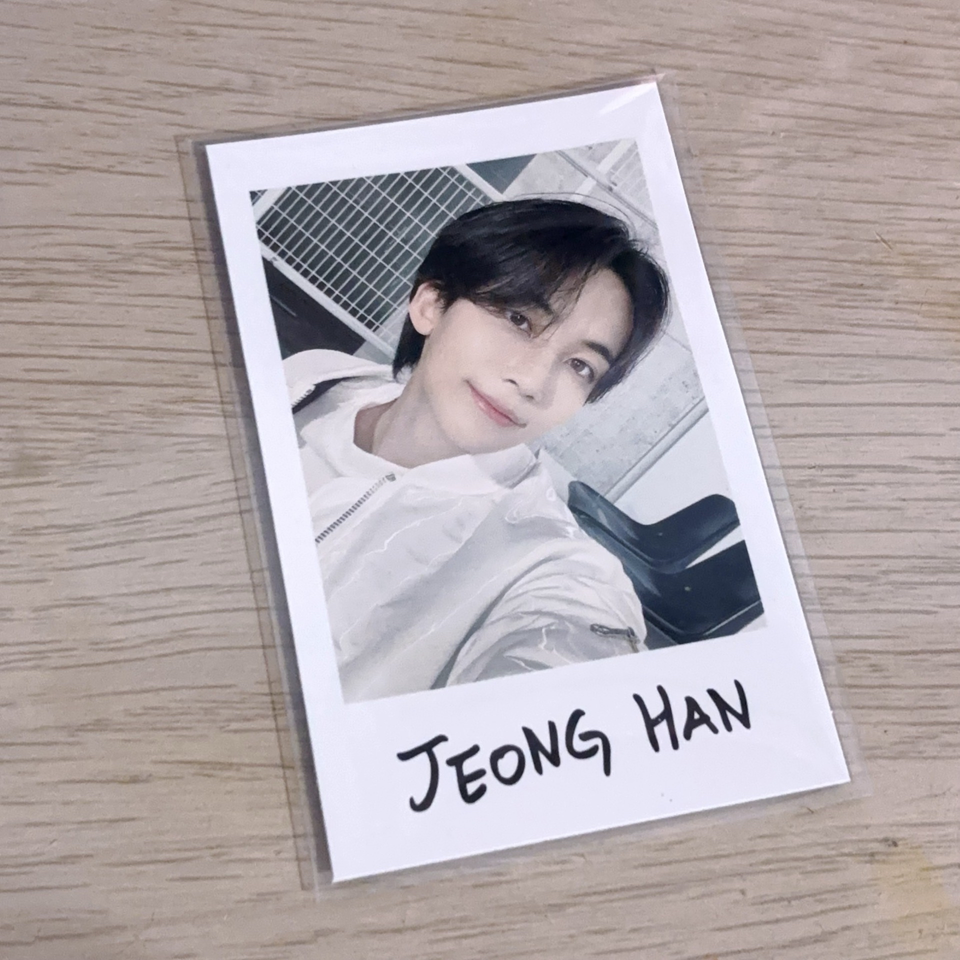 ❤️Follow again 拍立得 尹淨漢自拍