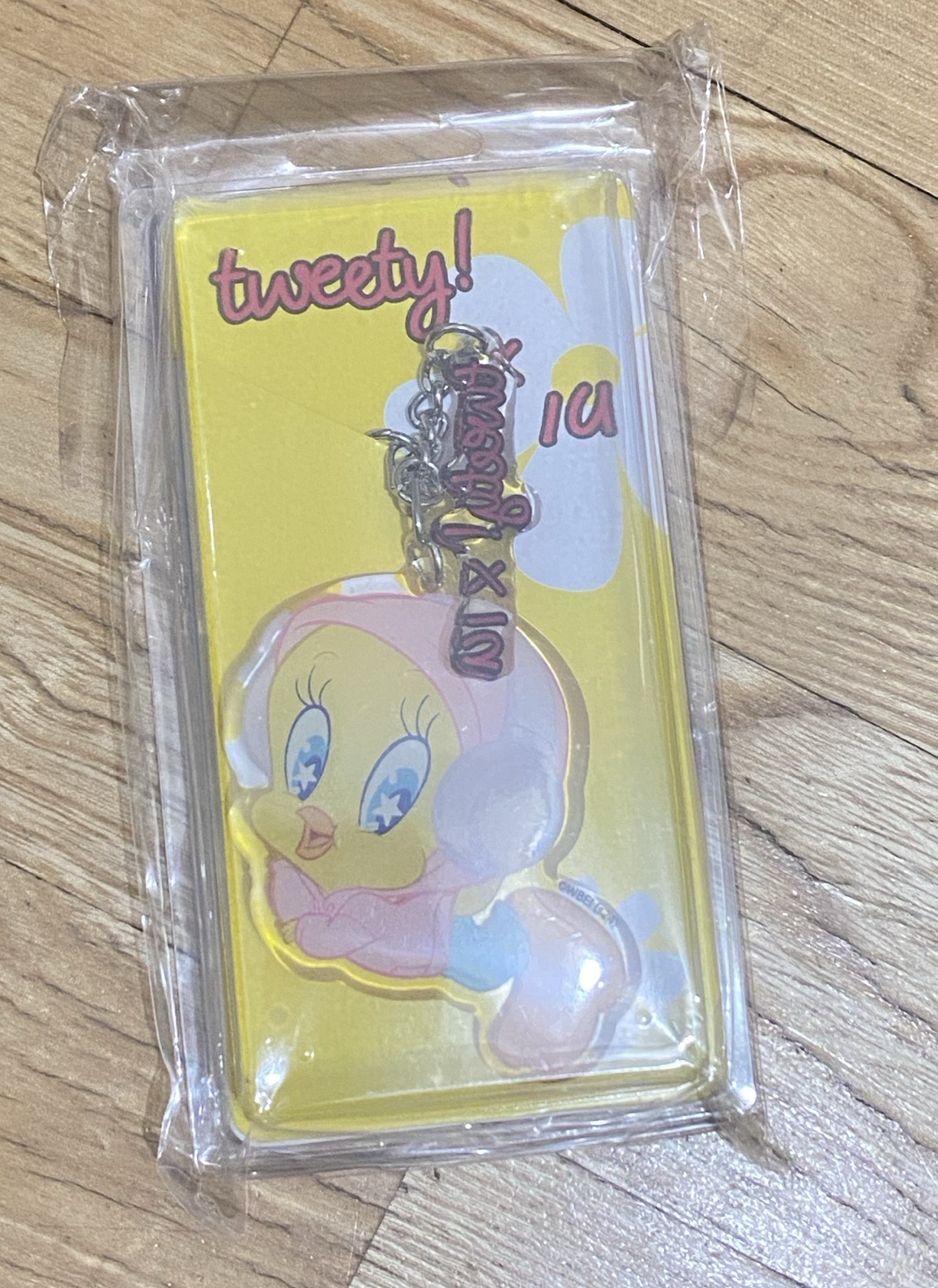 IU 2024 演唱會周邊 tweety 鑰匙圈