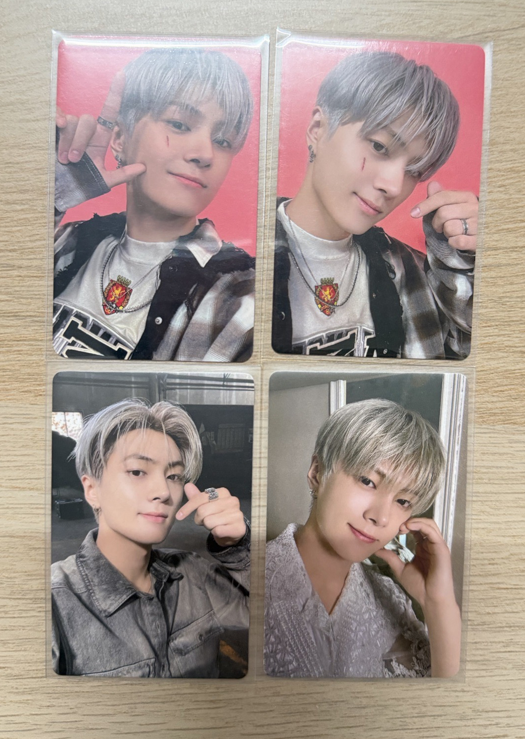 星橘血造型非專卡，具體有什麼卡我忘了，圖二有卡背 （整圖不拆）