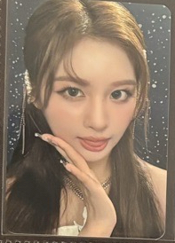 世巡線下 NMIXX 薛