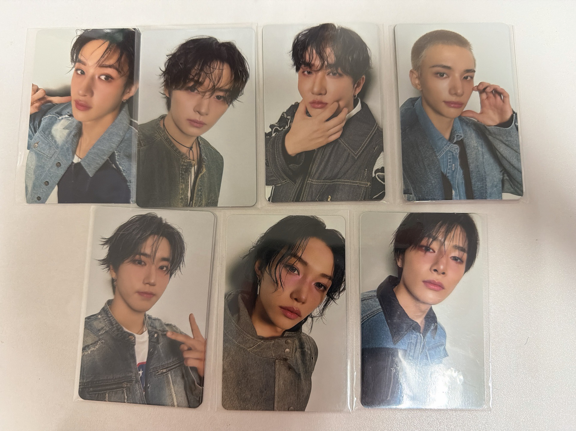 HOLLOW 通常盤 專卡