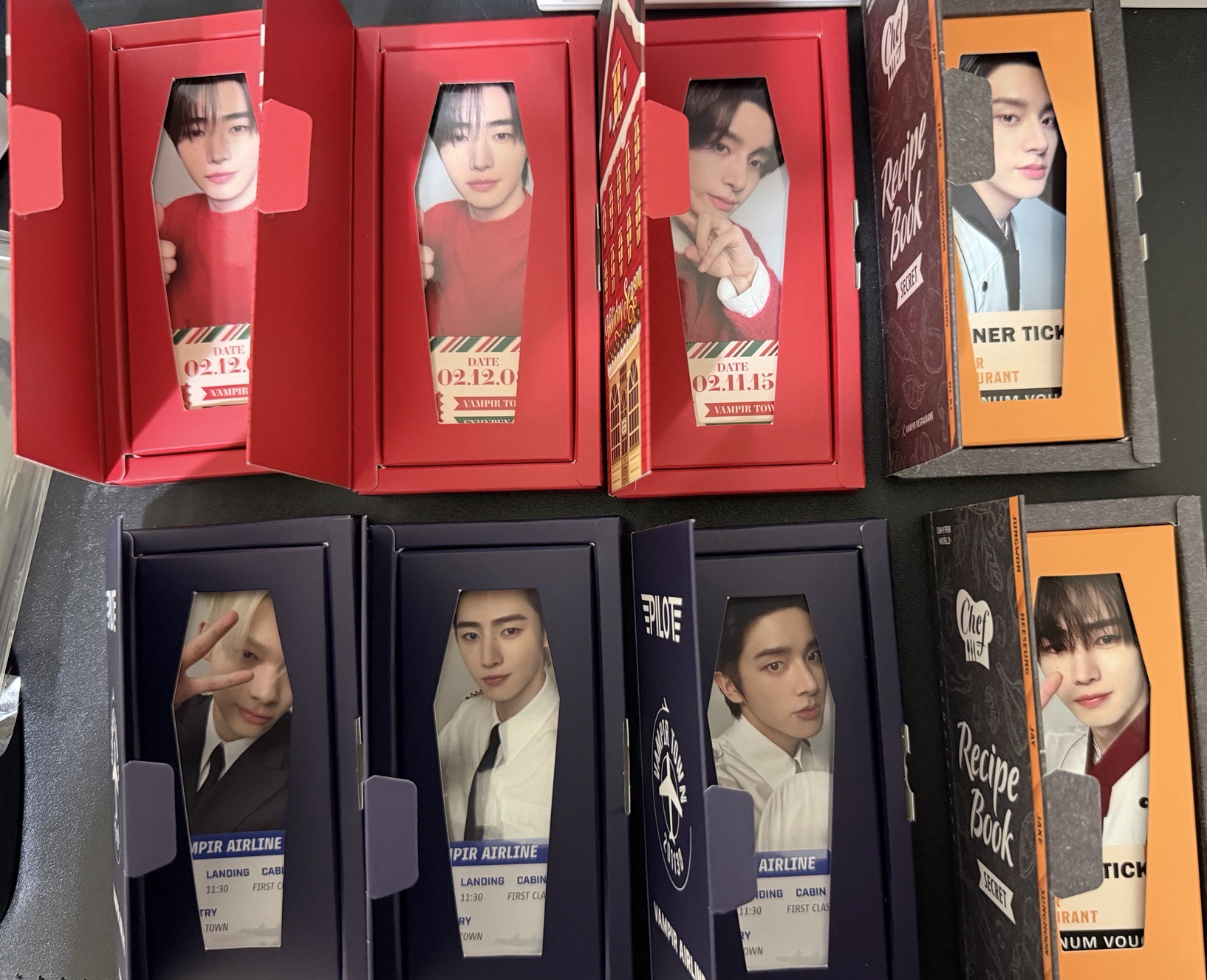 Enhypen world 聖誕 廚師 機長卡包