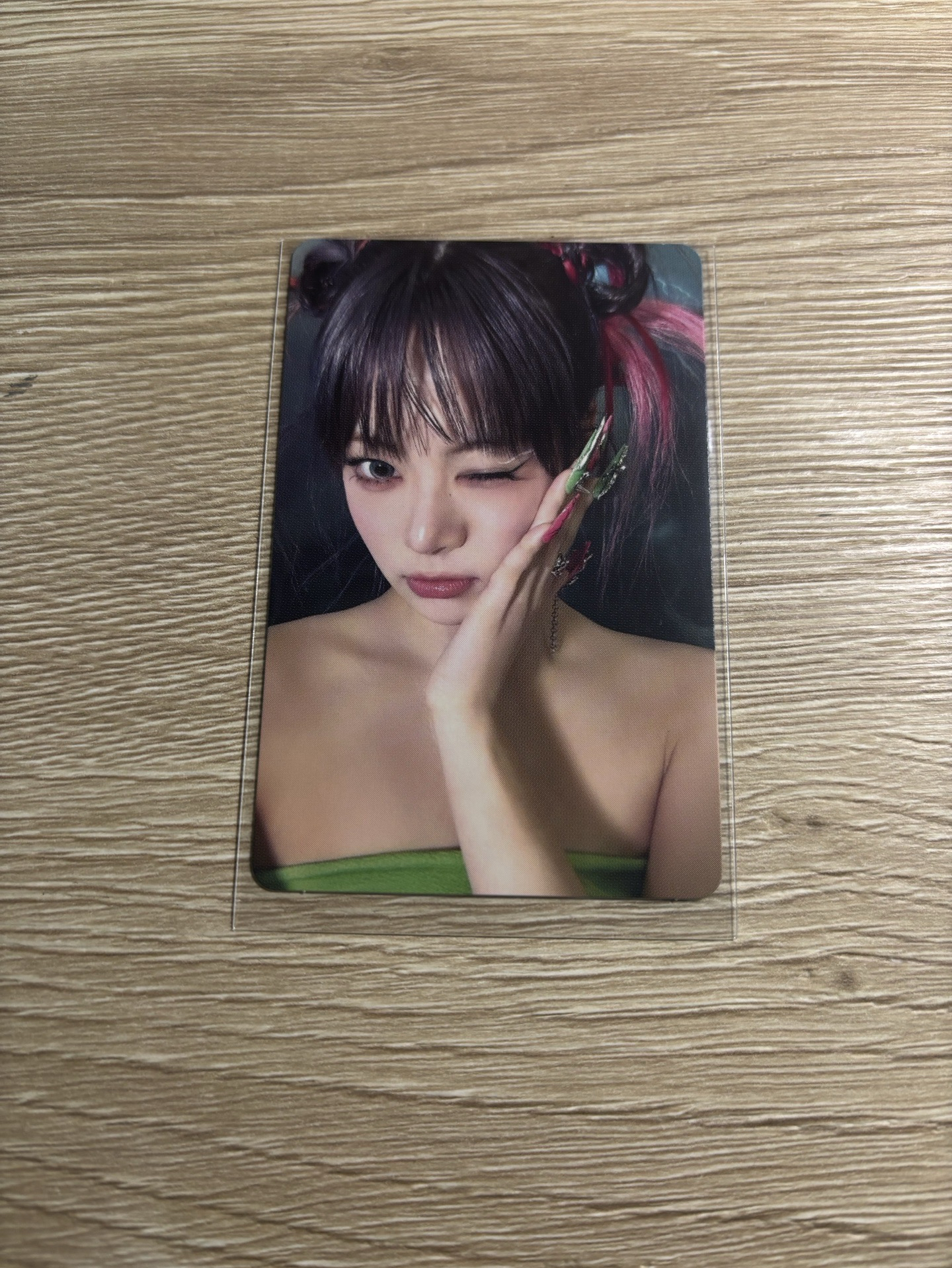 恩採 CRAZY 專輯卡 balaclava ver.