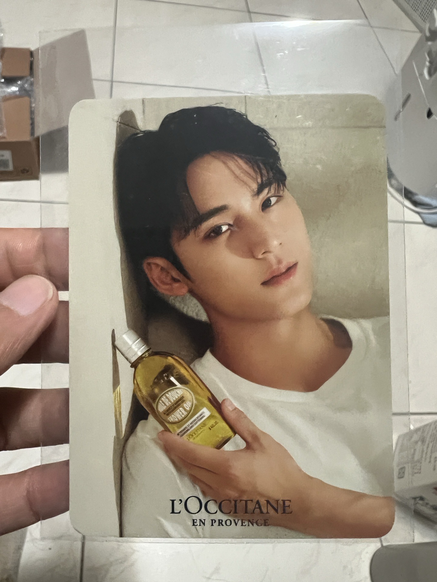 珉奎歐舒丹滿額卡一套 + 士力架明信片組