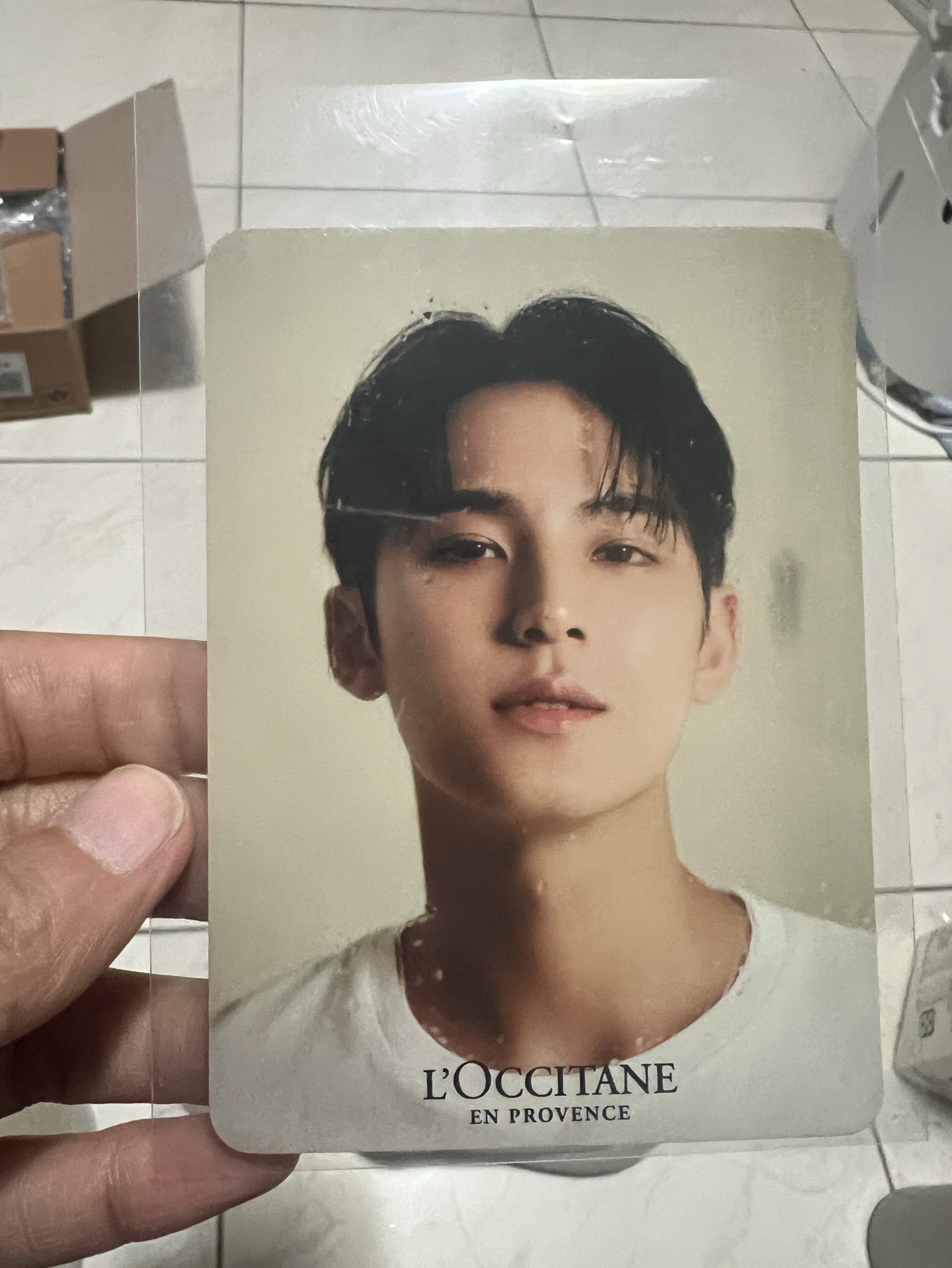 珉奎歐舒丹滿額卡一套 + 士力架明信片組