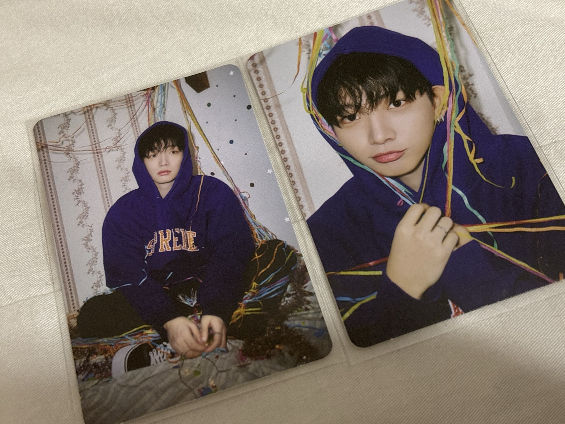 坐地板+露耳大頭（？