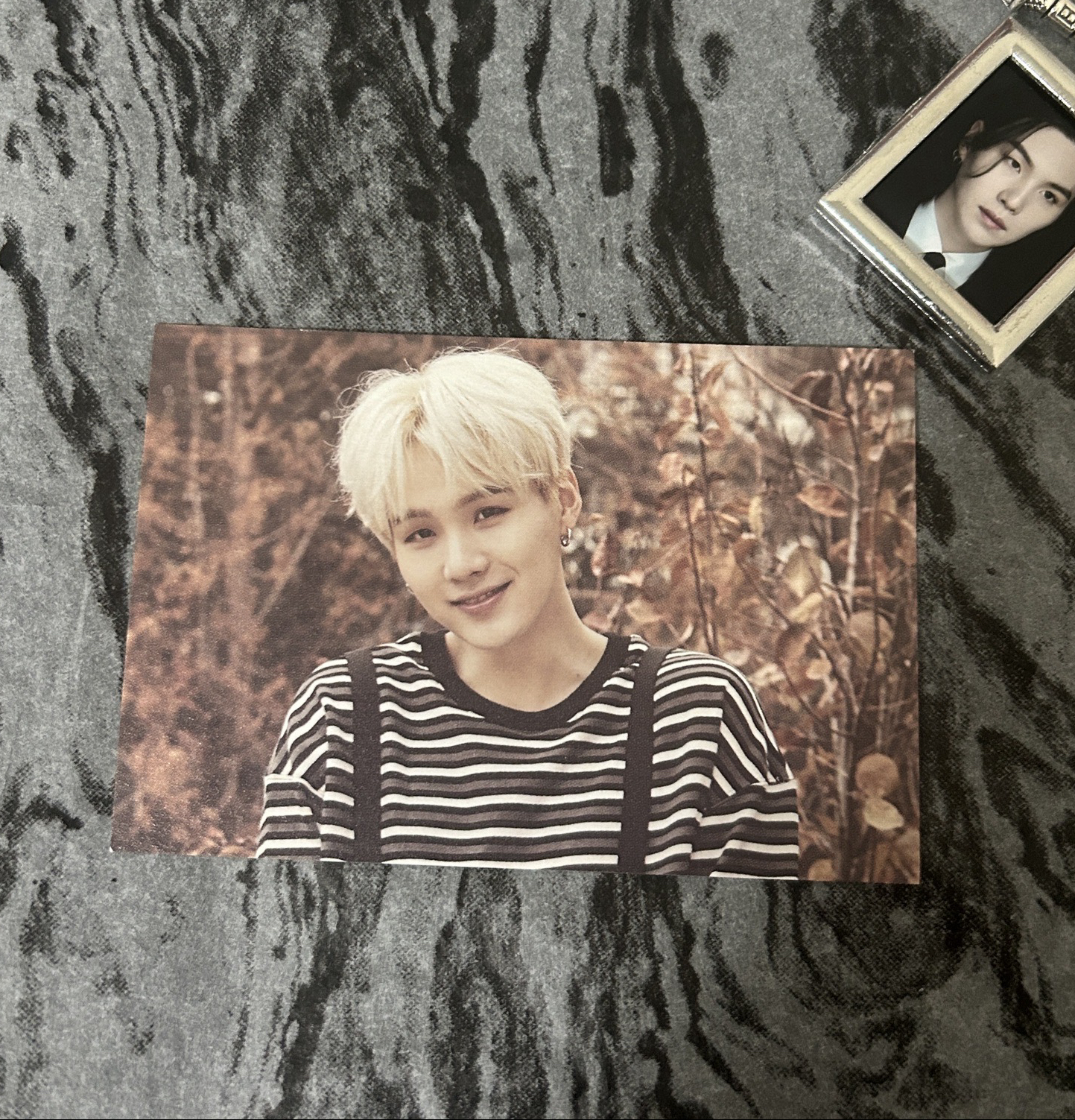 22920隨機卡 玧其  (｡ì _ í｡)