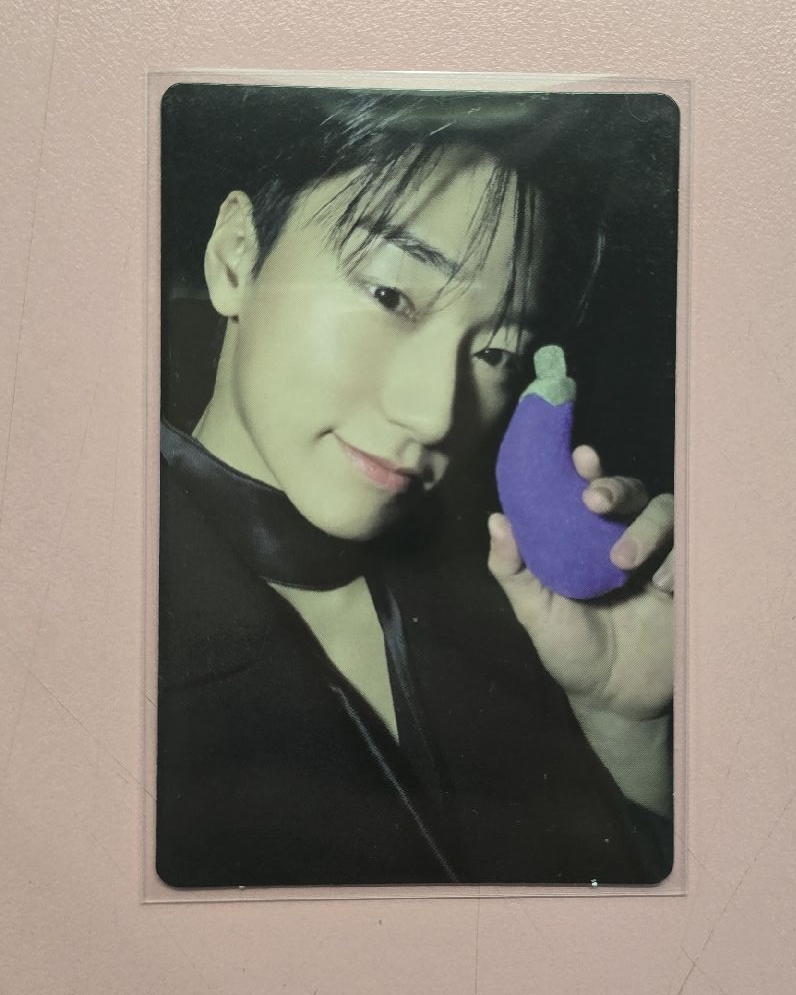 崔傘不知道敢不敢吃茄子🍆