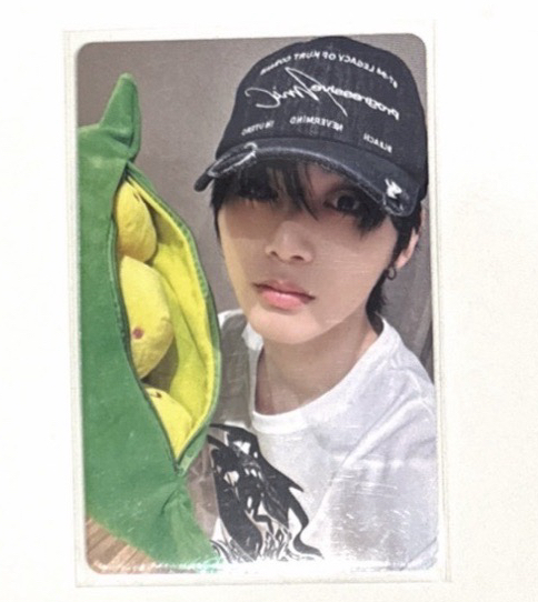 19.99 yzy 特典卡 豌豆卡泰山