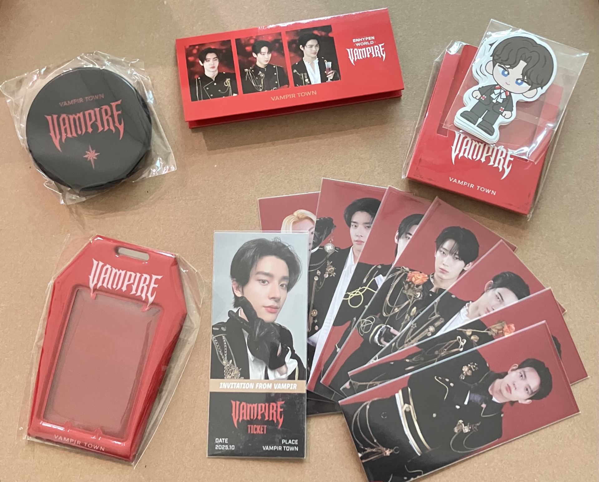 ENHYPEN WORLD 棺材盒