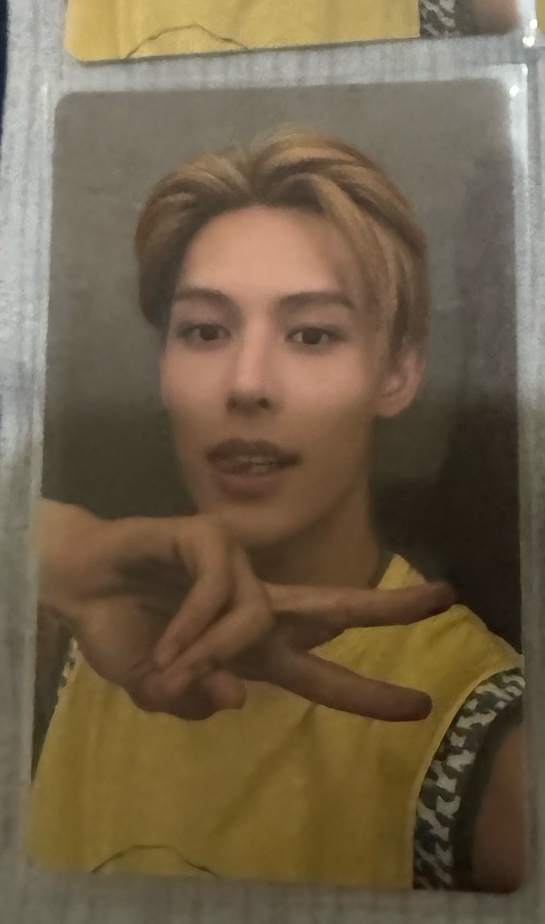 Cortis專卡（無專輯）