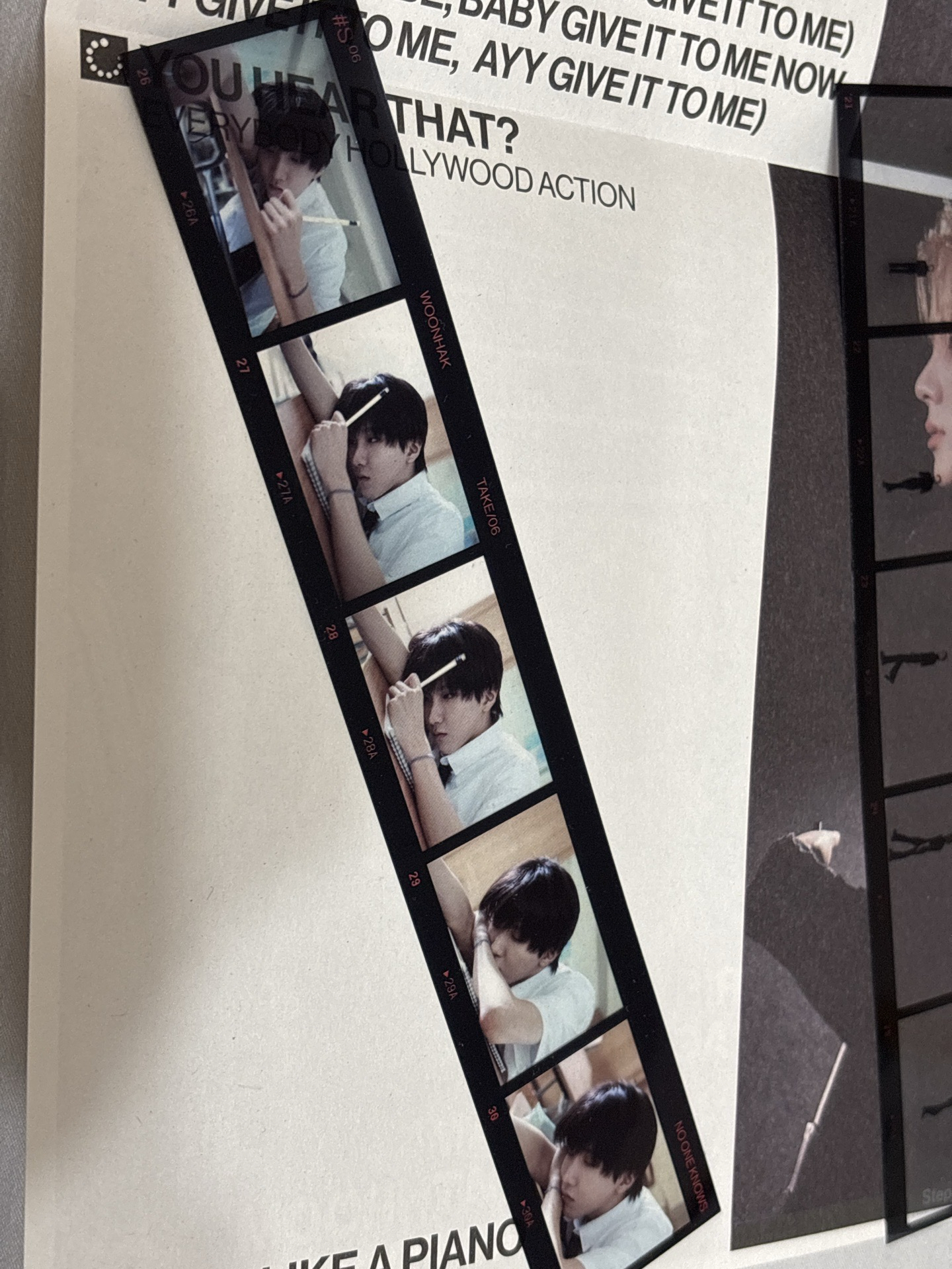 雲鶴膠片（需帶一張大海報）