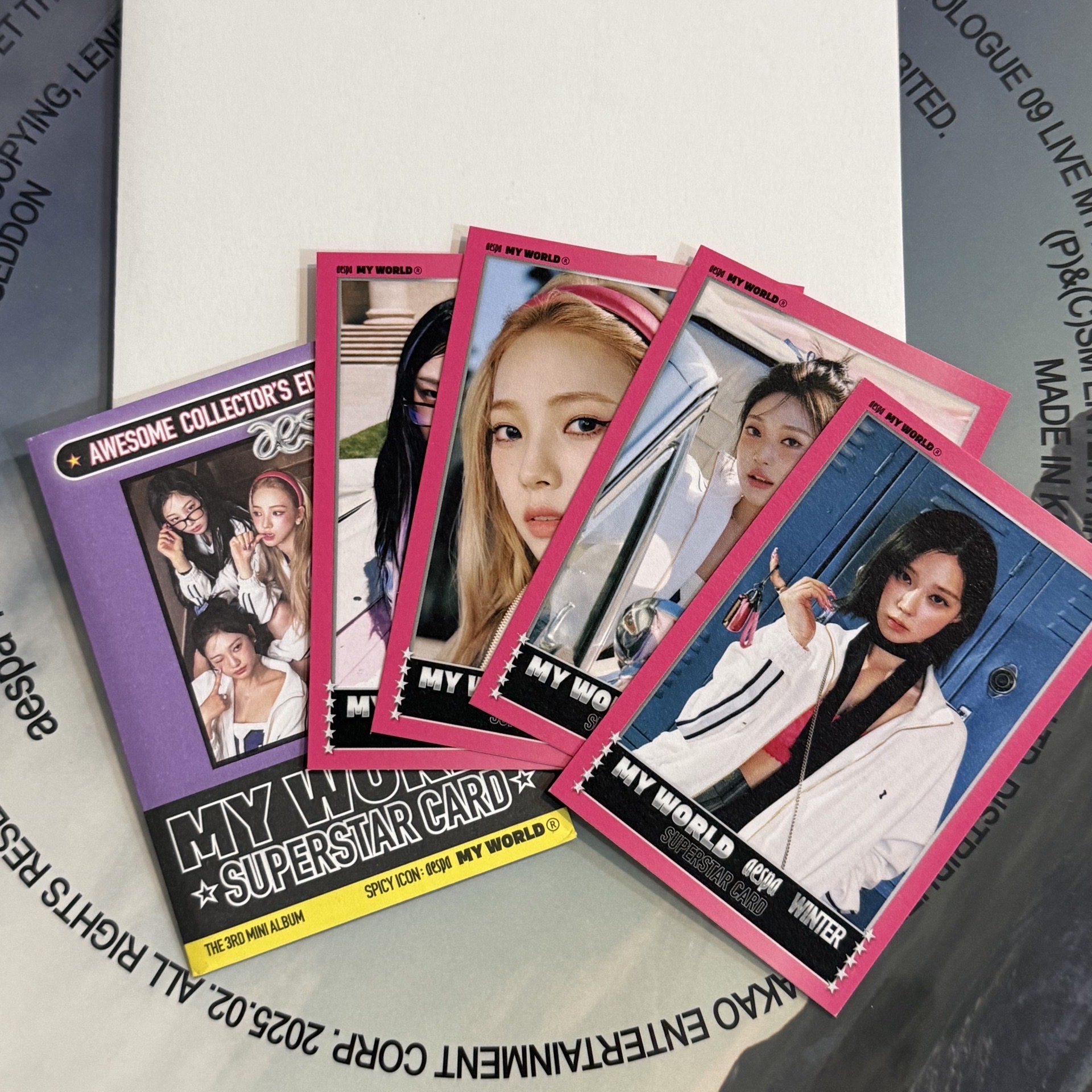 aespa MYWORLD target zine空專