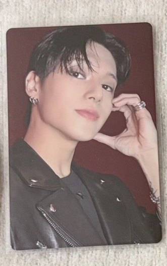 美通阿榮臉頰愛心