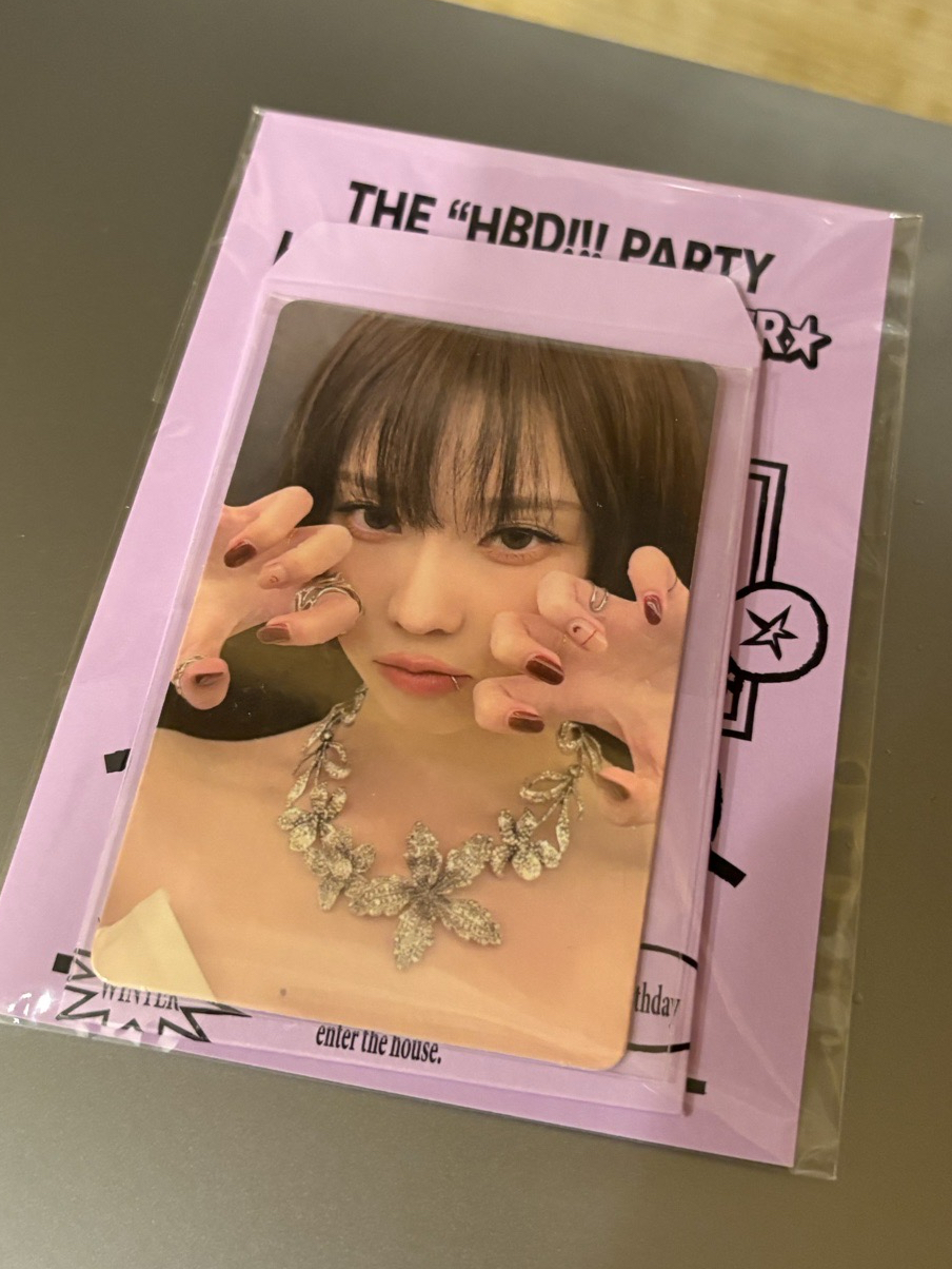 aespa 25年生日冬卡